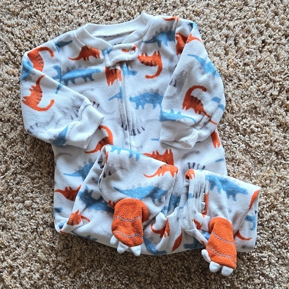 Carter's fleece sleeper, 3-6 months
